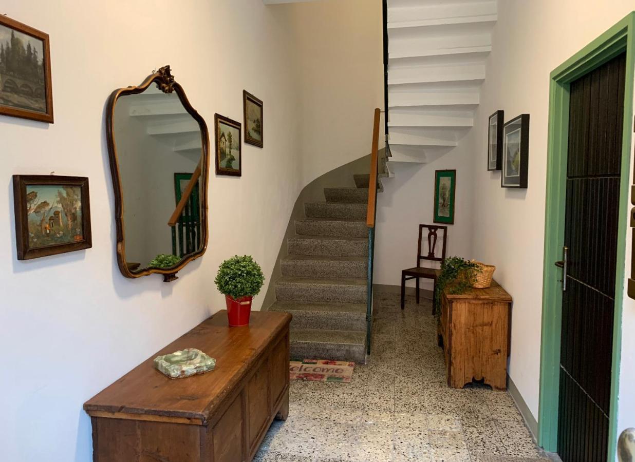 Casa Tiffany Tra Lago E Monti مانديلو ديل لاريو المظهر الخارجي الصورة
