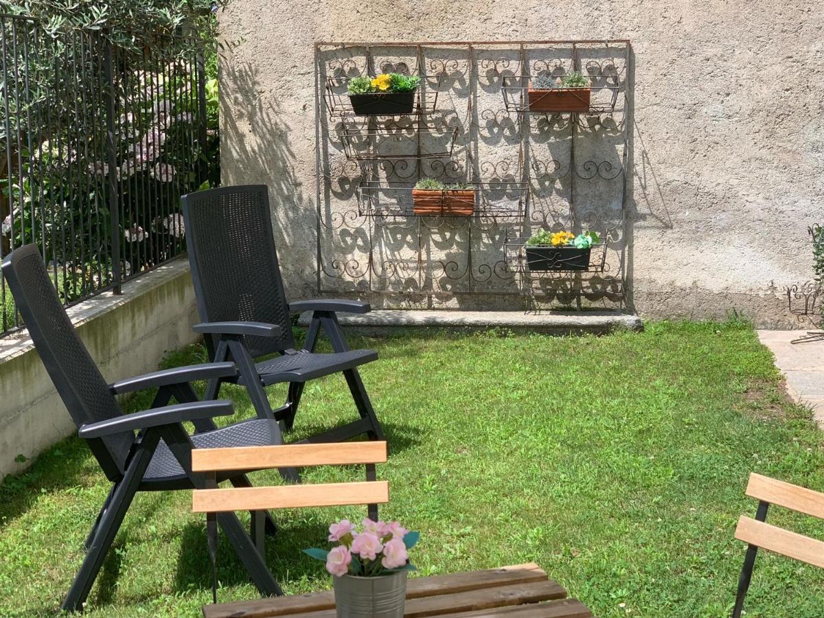 Casa Tiffany Tra Lago E Monti مانديلو ديل لاريو المظهر الخارجي الصورة